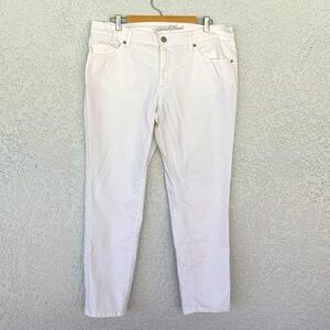 Universal Thread white skinny pants/ jeans size 16W